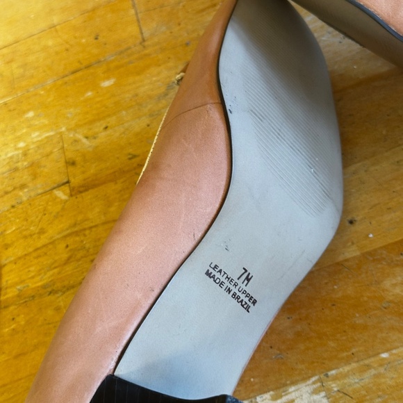 Shoes - Picture 2 of 2